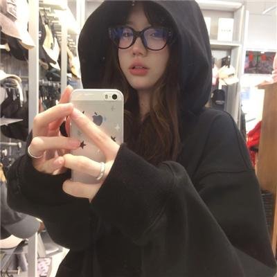 普通爱情小故事 封面